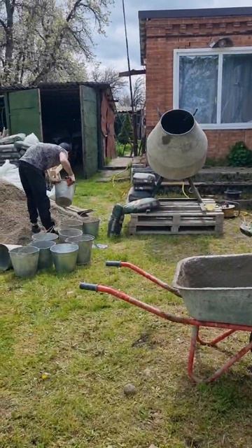 Появились трещины в доме? Укрепляем фундамент