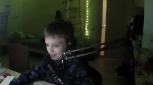 пред впр овый стрим играем в сё что у меня есть