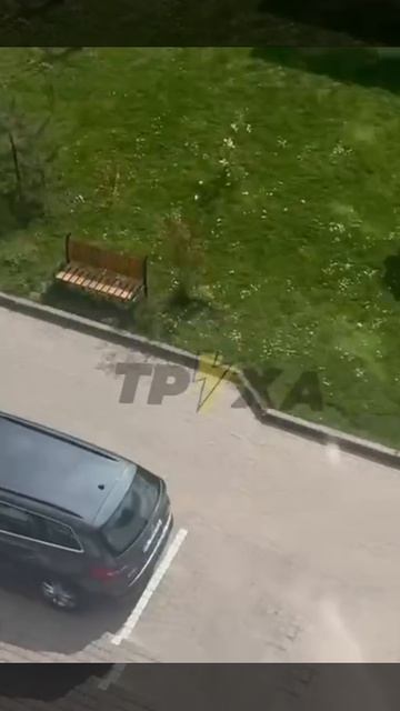 Во Львове джип ТЦК похитил пацана, а потом ещё сбил его мать, которая пыталась спасти сына 3