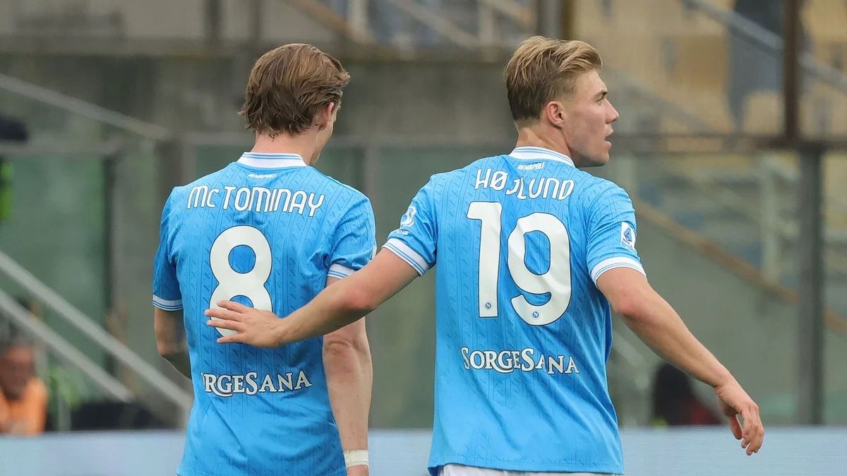 Наполи - Кремонезе. Серия А.