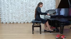 Анненкова Ирина
Д.Бортнянский Соната фа мажор часть1,
С Слонимский Колокола