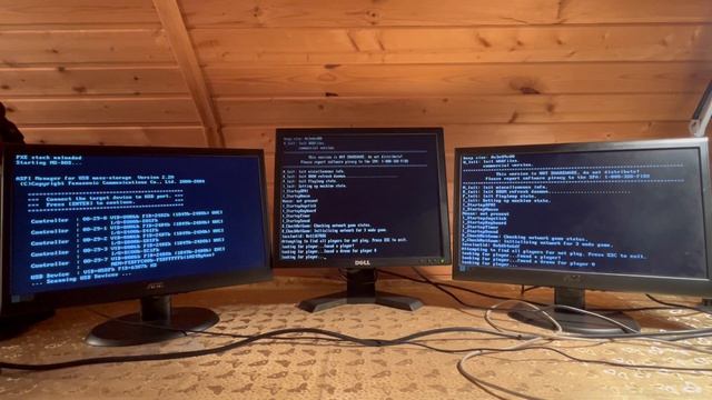 DOOM на трех мониторах