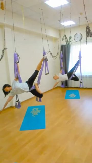 Воздушная йога Здрава