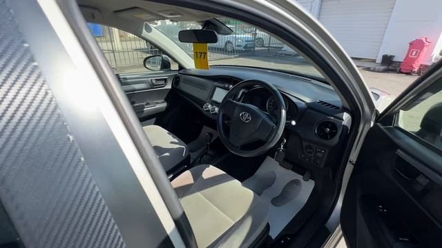 Toyota Corolla Axio 2017 год