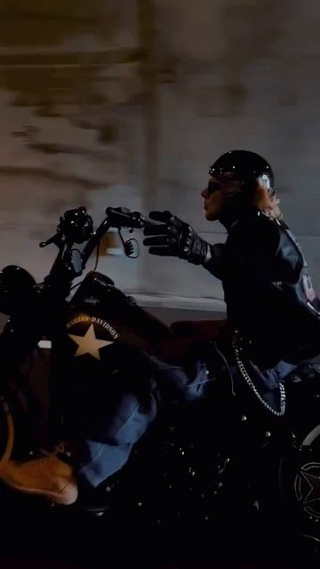 Клип @ekbmoto_live