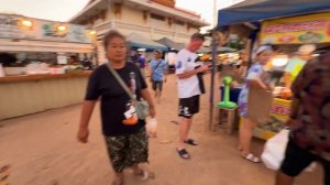 Паттайя. Едем на Ко Лан на Два Дня. Обзор Нашего Отеля. Едим Морепродукты на Ночном Рынке