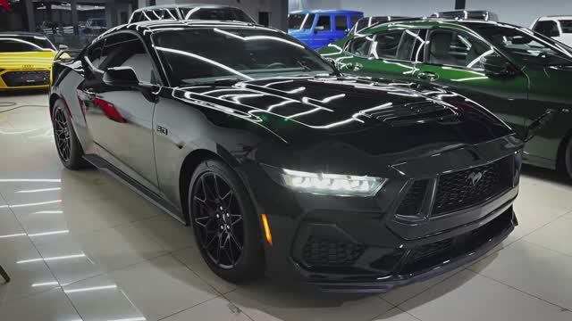 Ford Mustang GT 2026 - Интерьер и Экстерьер