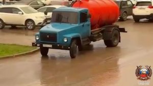 Ассенизаторскую машину с «блатными» номерами и тонировкой разыскали сотрудники ГАИ в Уфе