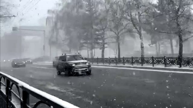 В Новосибирск пришел снегопад