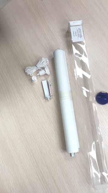 Комплектация рулонной шторы Comfort Verend ДЕНЬ-НОЧЬ LIA белый