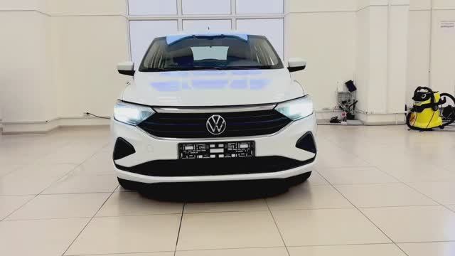 Автомобиль Volkswagen Polo в автосалоне Аврора в Симферополе (5353)