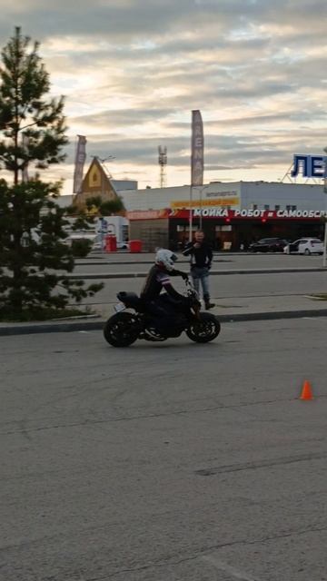 Top Moto Drifter Reveals Best Techniques