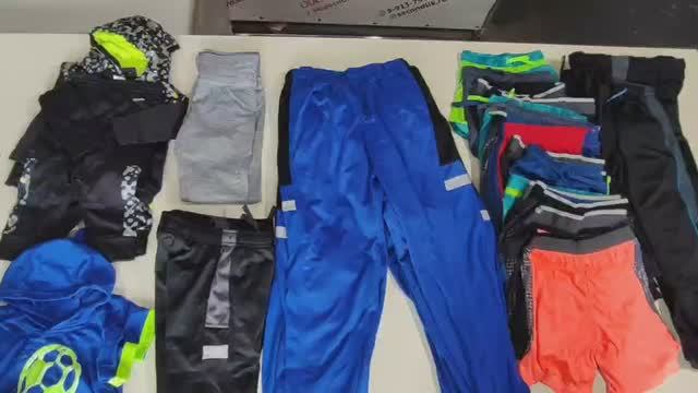 Лот 2709 Микс Джогины+ 4костюма Подростки-дети  1580 р-кг7кг 43 ед