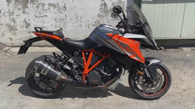 KTM 1290 Super duke GT арт. 044564