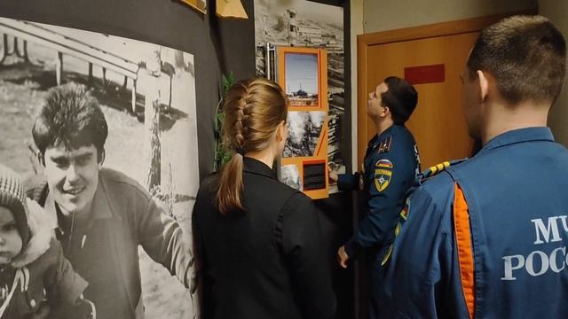 Памятная встреча молодежного совета и сотрудников МЧС России