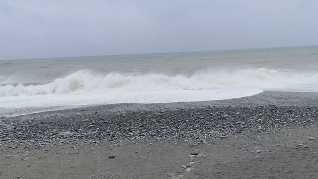 Шторм в Лоо 24 апреля 2026