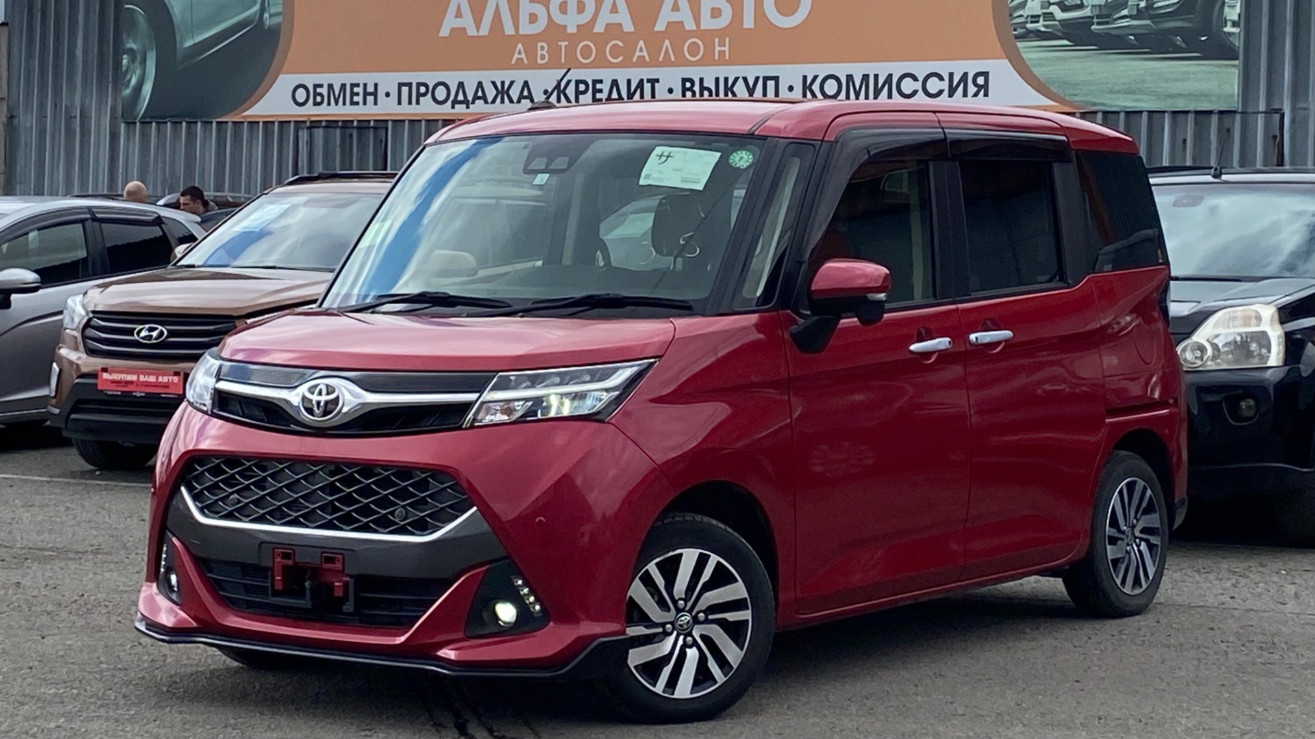 TOYOTA TANK 1.0 AT 2020