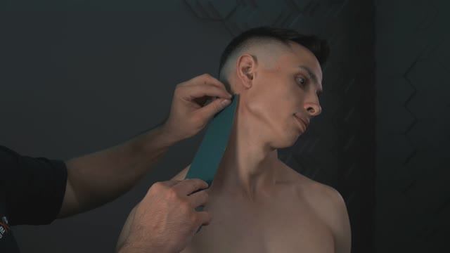 Тейпирование передней лестничной мышцы с KineXib: убираем боль в шее и онемение в руке