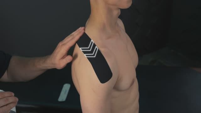 Тейпирование ключично-акромиального сустава с KineXib: поддержка, стабилизация и снятие боли