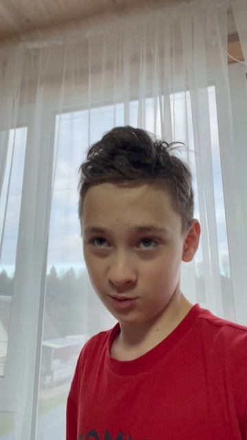 Типичный стендоффер.