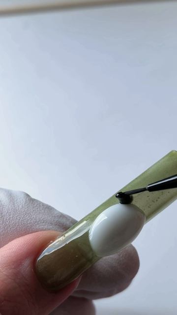 Если бы после такого обучения я делала ногти клиентам, они бы сделали меня 