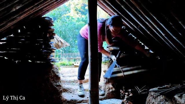 45 Days Survival – Young Girl Builds a Floating House, Underground Shelter & Bathroom Alone