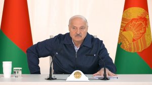 Лукашенко: ОЧЕНЬ медленно разворачиваемся! // Рабочая поездка. Гомельская область