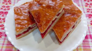 Сказочный пирог из замороженной малины.