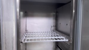 Стол холодильный HICOLD SN 11/TN с бортом (1 883)