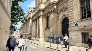 Париж Франция 2026 Прогулка по городу в субботу обзор центральных улиц и атмосферы столицы