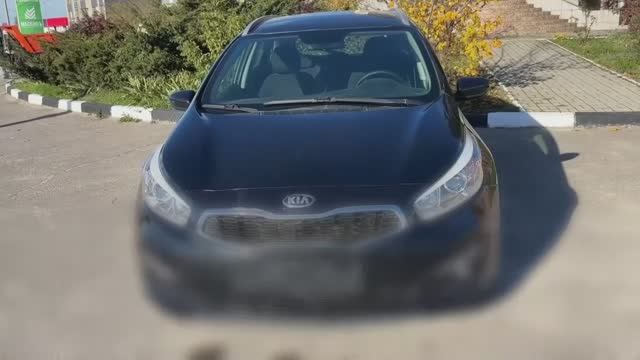 Автомобиль KIA Ceed в автосалоне Аврора в Симферополе 8838