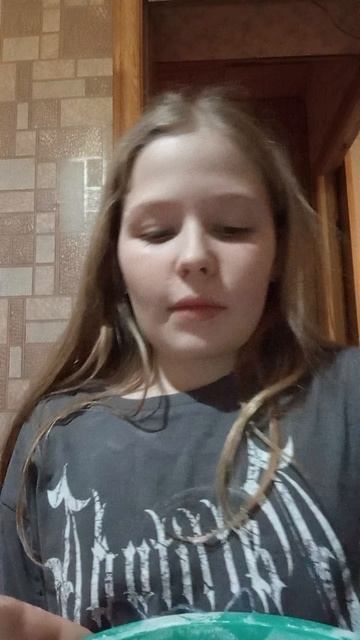 Сделала ньютоновскую жидкость