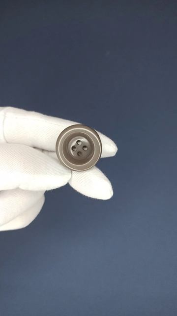 Пуговицы серые (р-р № 40), Артикул 05603