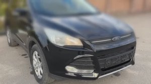 Автомобиль Ford Kuga в автосалоне Аврора в Симферополе (0673)