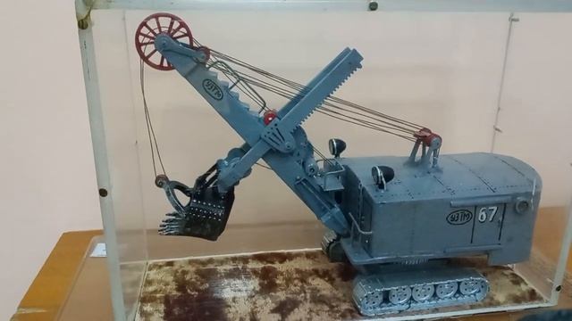 Модель Экскаватора
