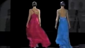 Показ женской коллекции Gianni Versace весна-лето 1994. Часть 4.