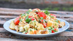 Муж обожает, когда я готовлю такой салат: Как цезарь, только без соуса. Съедается без остатка