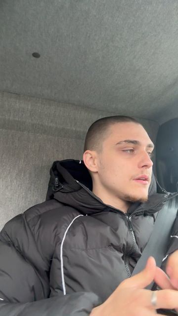 Ушел в грузоперевозки!