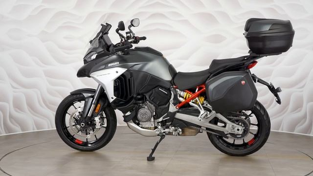 Ducati Multistrada V4 vin ZDM6A00AAPB010357