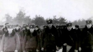 НАША  ЮНОСТЬ  В  САПОГАХ...