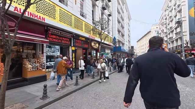 Стамбул  2026 Прогулка по району Сиркеджи и обзор аутентичной атмосферы города в пасмурный день