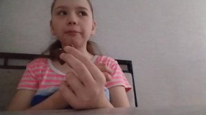 кушать дубайский шоколад, но это пародия