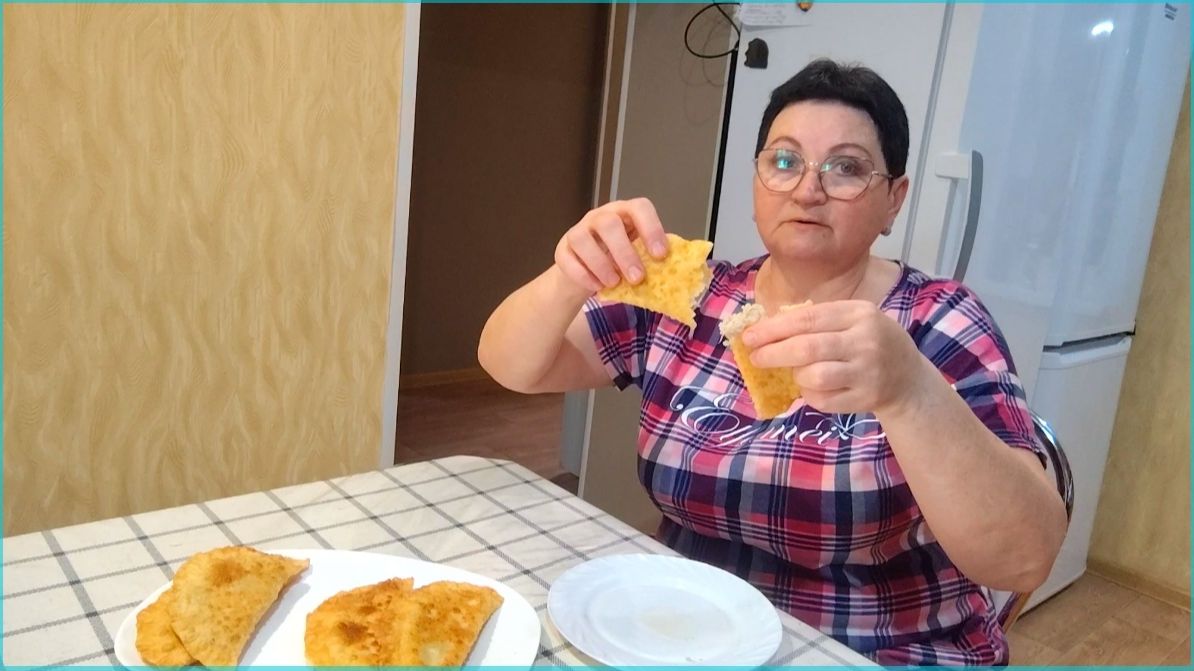 ЖИЗНЬ В СЕЛЕ:ЧЕБУРЕКИ
