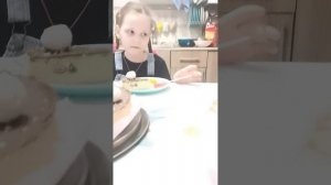 ,у моей подруги полины день рождения как поздравляли Полину!