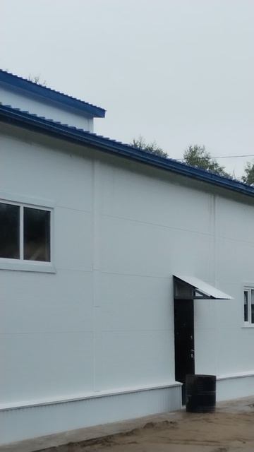 Гараж под сх технику готов