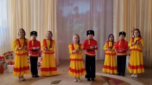 МБДОУ«ДСОВ 15» 
«Пятнашки» 
«Казаки в Берлине»  (сл. Цезарь Солодарь, ав. Дмитрий и Даниил Покрас)