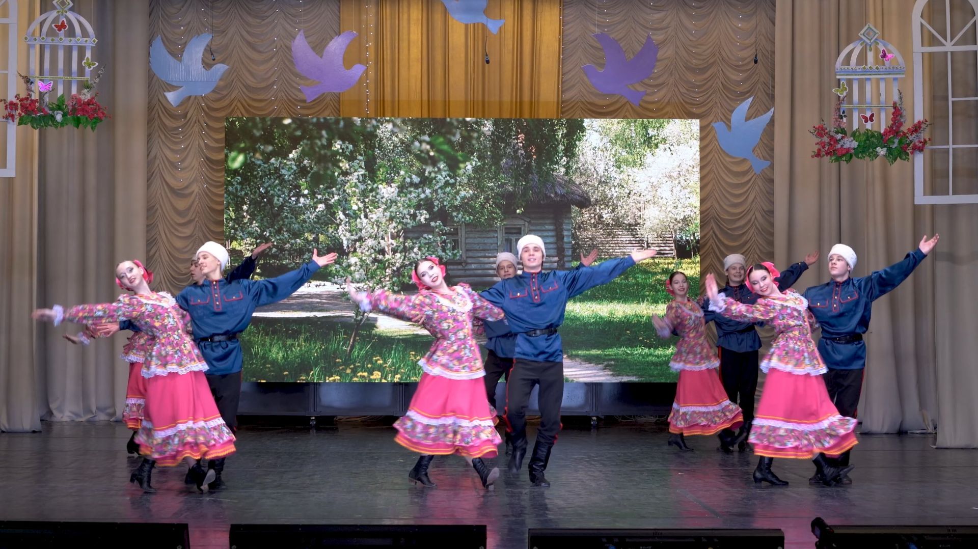 Ансамбль танца  Метелица  .  Варенька 