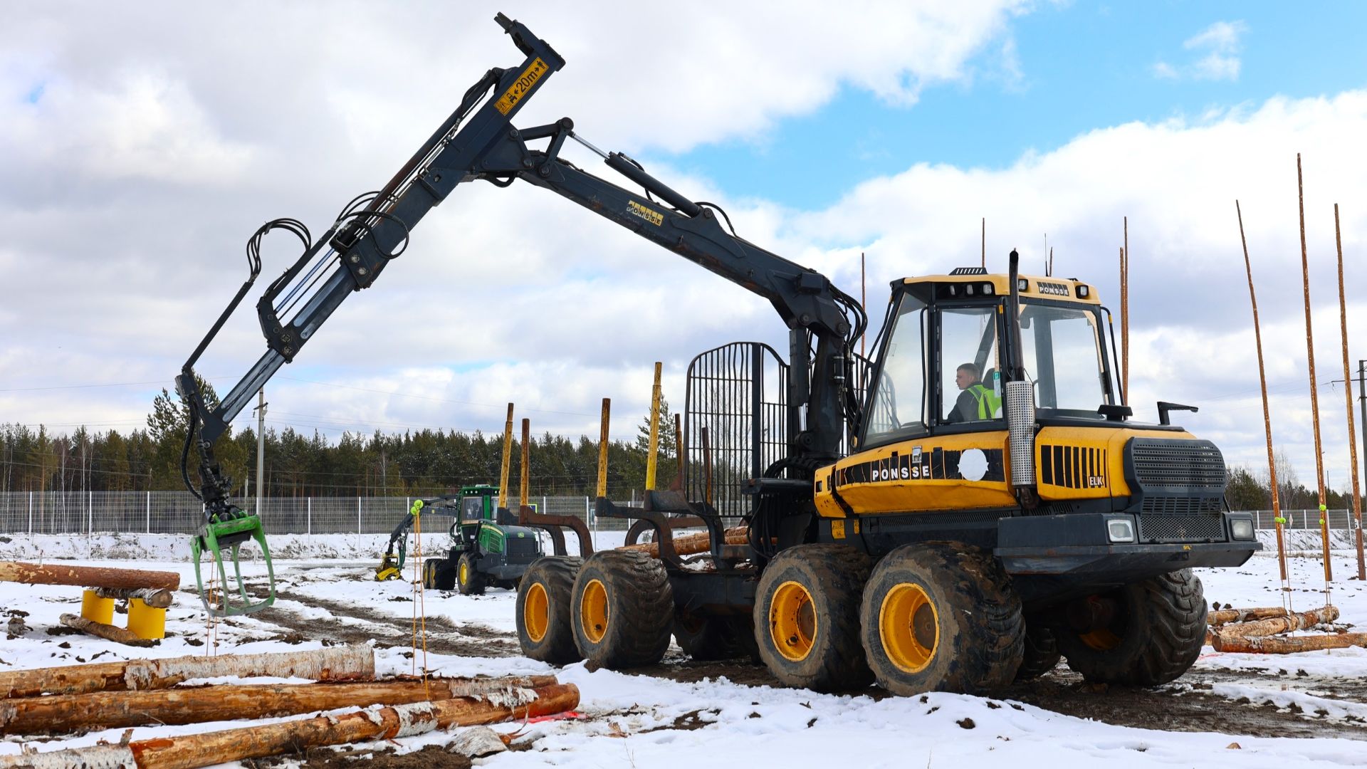 Советский политех стал площадкой для чемпионата молодых лесозаготовителей