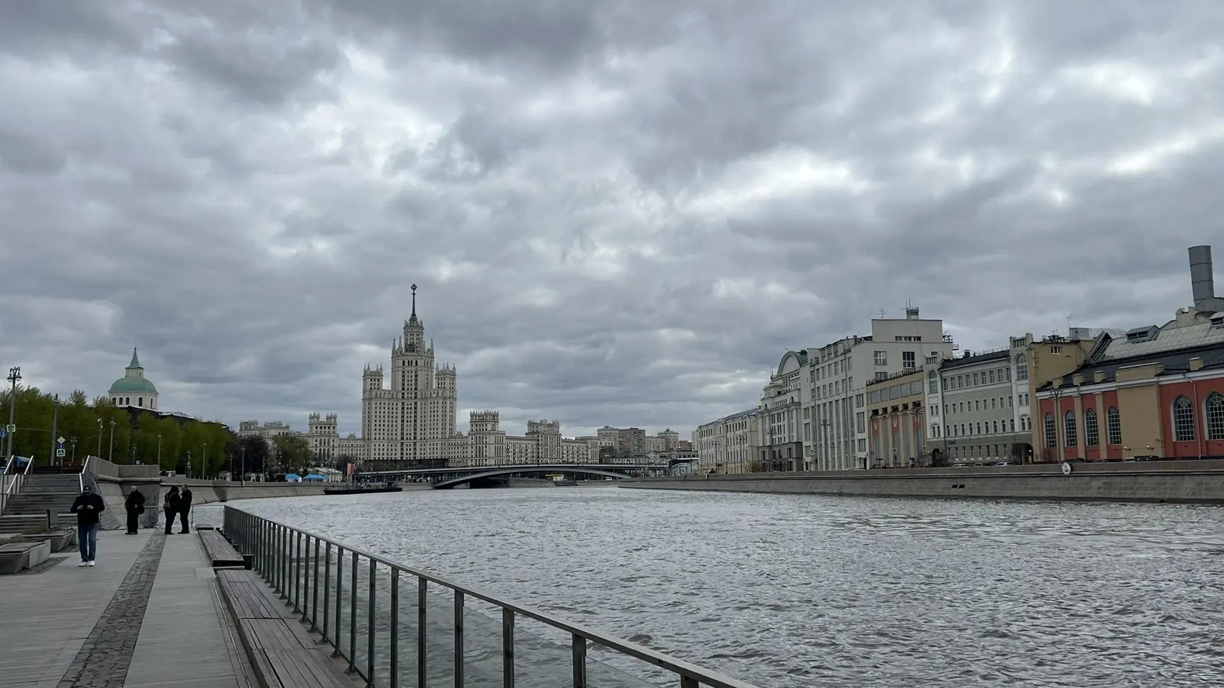 Открытие навигации . Москва. 24.04.26 Москворецкая набережная. Варварка . Зарядье. Китай-город.