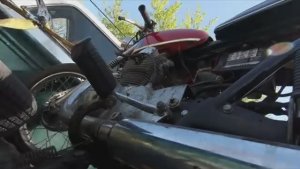 Fixing Up A Non-Running 1970s Honda CB-Видео от SimonFordman